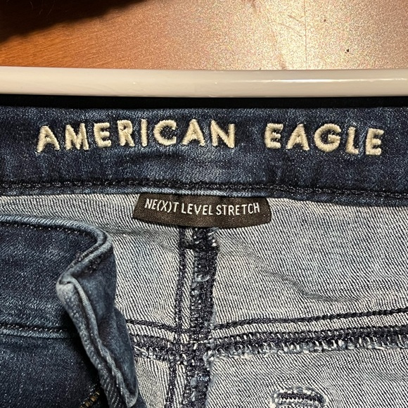 American Eagle Outfitters Women's Deep Blue Jean Shorts - Picture 3 of 5